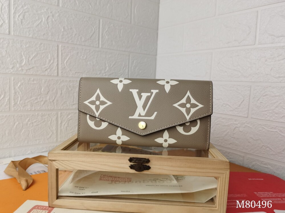 Louis Vuitton Sarah Wallet Giant Monogram Empreinte Leather